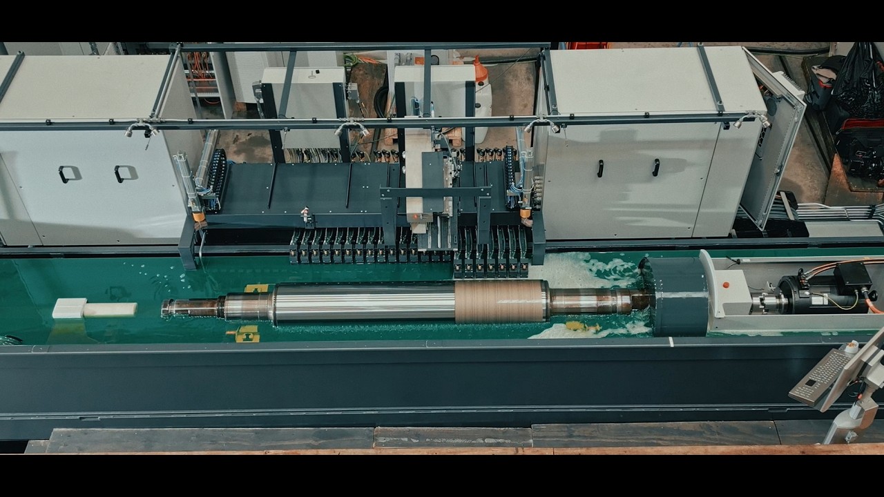 Texturiermaschine ProfiTex 60 S mit Antriebssystemen von Baumüller im Referenzfilm
